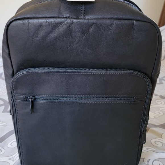 NWT eBags Professional Slim Jr Blk Lthr Backpack - Picture 3 of 12